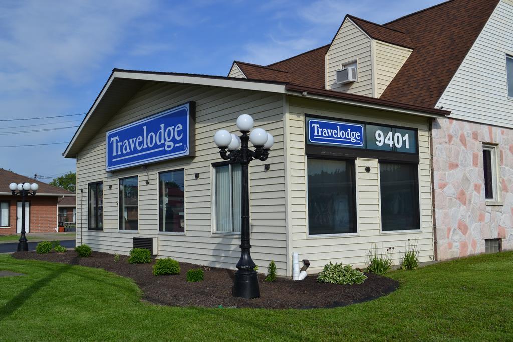 Travelodge By Wyndham Niagara Falls - New York Εξωτερικό φωτογραφία