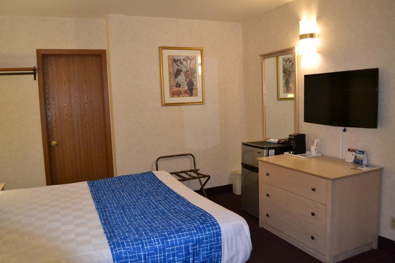 Travelodge By Wyndham Niagara Falls - New York Δωμάτιο φωτογραφία